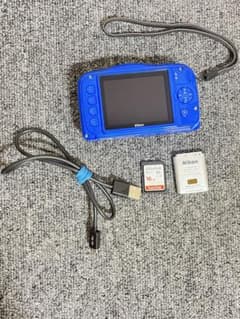 NikonCOOLPIX W100 ブルー デジタルカメラバッテリーSDカード付のサムネイル