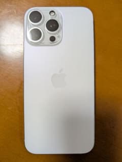 iPhone 16 pro max 256GB　ホワイトチタニウムのサムネイル