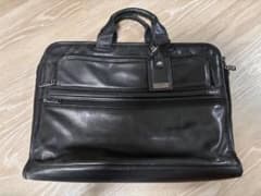 値下げ◆TUMI 本革ビジネスバッグ ブラック 96111D4のサムネイル