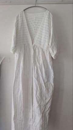 BEAMS INDIA ラメストライプ ワンピースのサムネイル