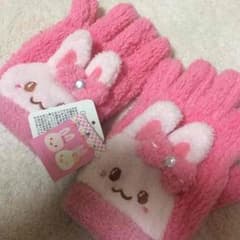 新品未使用☆マザーグース うさもも 手袋のサムネイル