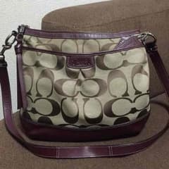 ♡coach 斜め掛けバッグのサムネイル