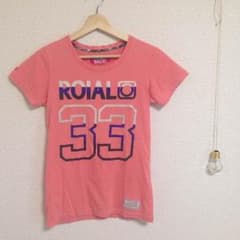 ROIAL  ピンク Tシャツ☺︎のサムネイル