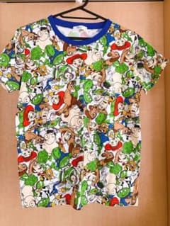 トイストーリー　総柄Tシャツのサムネイル