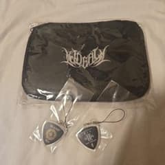 Azavana Яyuさんバースデーグッズのサムネイル