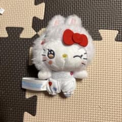 Sanrio Hello Kitty ぬいぐるみ マスコットのサムネイル