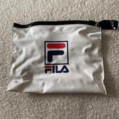 FILA ビニールポーチのサムネイル