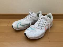 NIKE ナイキ　ランニングシューズのサムネイル