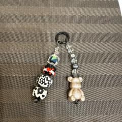 ハンドメイド ビーズストラップ ベア モノトーンのサムネイル