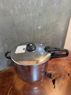 Fissler 圧力鍋 101 ドイツ製 18-10ステンレス - メルカリ