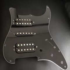 fender usa Stratocaster HSH PU ピックガードのサムネイル