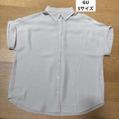 GU Sサイズ エアリーシャツ（半袖） ベージュのサムネイル