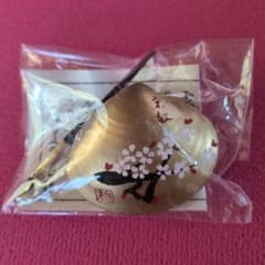 伝統工芸 桜柄 貝紅 筆付きのサムネイル