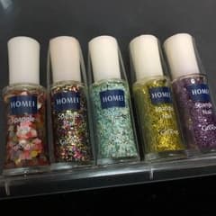 HOMEI スパンコールネイル 5本セットのサムネイル