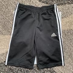 adidas アディダス ハーフパンツのサムネイル