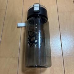 阪神タイガース　水筒のサムネイル