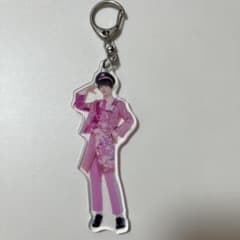 アクリルキーホルダー 双葉小太郎 - メルカリ