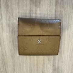 LOUIS VUITTON 二つ折り財布 モノグラム ヴェルニのサムネイル