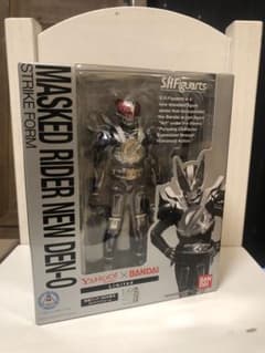 S.H.Figuarts 仮面ライダーNEW電王　ストライクフォームのサムネイル