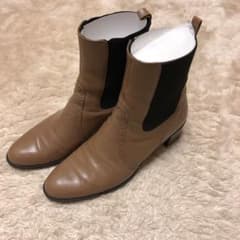 サイドゴアブーツ ショートブーツ　美品！のサムネイル
