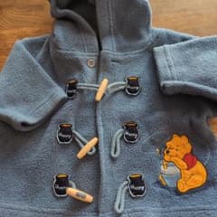 プーさんベビー服 パーカー 60〜70 男の子のサムネイル