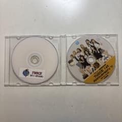 TWICE CD 2枚セットのサムネイル