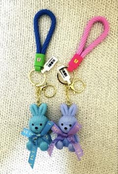 カップル うさぎ キーホルダー 2個セットのサムネイル