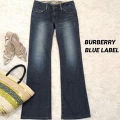 美品☆BURBERRYBLUELABEL フレアデニム ノバチェック y2k - メルカリ