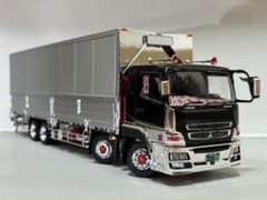 週末限定値下げ！1/32デコトラプラモデル スーパーグレート4軸低床冷凍