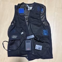 ※専用※ HOOH 四角形 ペルチェ ベスト & バッテリー セット冷暖兼用のサムネイル