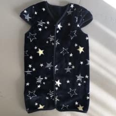 ⭐︎あいうさん専用⭐︎赤ちゃん本舗　毛布スリーパーのサムネイル
