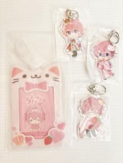 すとぷり さとみくん アクキー3種&カードホルダーのサムネイル