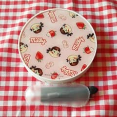ペコちゃんマルチパレット　イチゴ柄のサムネイル