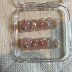ネイルチップのサムネイル