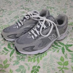 New Balance スニーカー ML725 グレー 24.5cmのサムネイル
