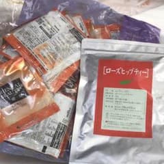 ブルックス ローズヒップ&烏龍茶のサムネイル