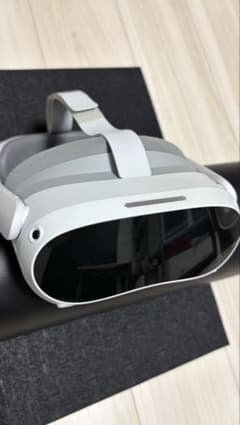 【美品】PICO 4 128GB ＆ Motion Tracker（動作確認済）
