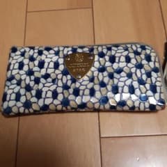 アタオ  長財布のサムネイル