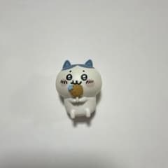 ハチワレ　ちいかわもぐもぐパーティ2 フィギュアのサムネイル