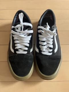 VANS Old Skool ブラック ガムソール スニーカーのサムネイル