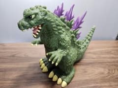 ゴジラ貯金箱　ソフビ　トヨタカローラ店ノベルティ ゴジラ貯金箱 ソフビ トヨタカローラ店ノベルティ - メルカリ