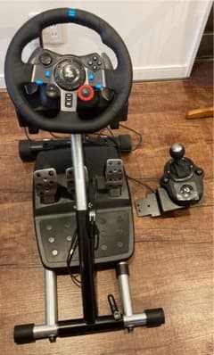 【値下げ中】Logitech G29 ハンコン+シフター+ホイールスタンドプロのサムネイル