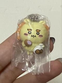 p*e様 ちいかわ シーサー たべものいっぱいマスコットのサムネイル