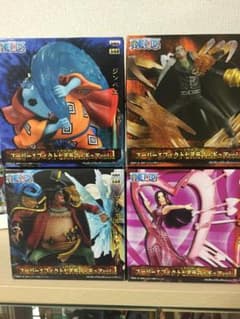 ワンピースフィギアのサムネイル
