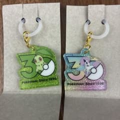 ポケモン 30周年 アクリルキーホルダー チコリータ ポニータのサムネイル