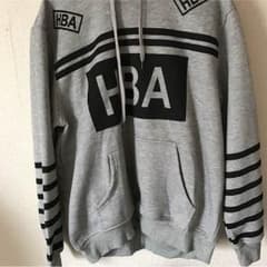 HBAパーカー XO  新品のサムネイル