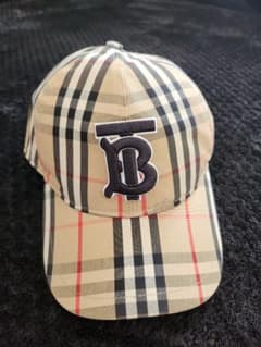 BURBERRY　バーバリー　キャップのサムネイル