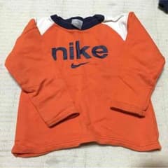 NIKE トレーナーのサムネイル