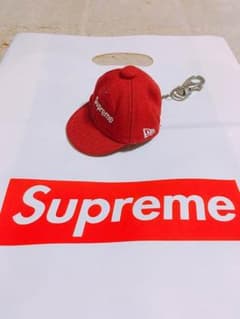 supreme  ニューエラ キーホルダー キーチェーンのサムネイル