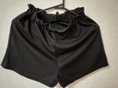 【新品未使用】 黒 ハーフパンツ 160cmのサムネイル